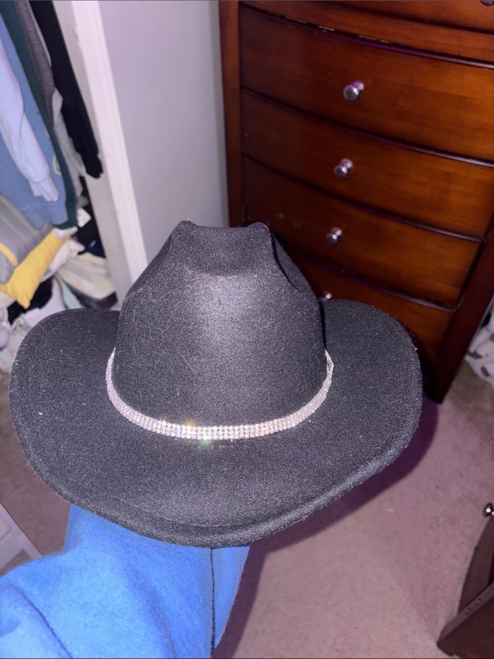 Black Rhinestone Band Women's Felt Cowboy Hat
